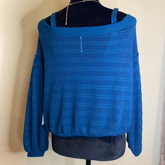 *Free People Sistine Hacci Cold Shoulder Top- O-4 - Picture 6 of 7